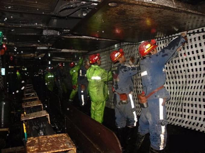 высокопрочный огнезамедлительный 400КН/М Геосетка сплетенная ЛЮБИМЧИКОМ для подкрепления крыши минирования 1